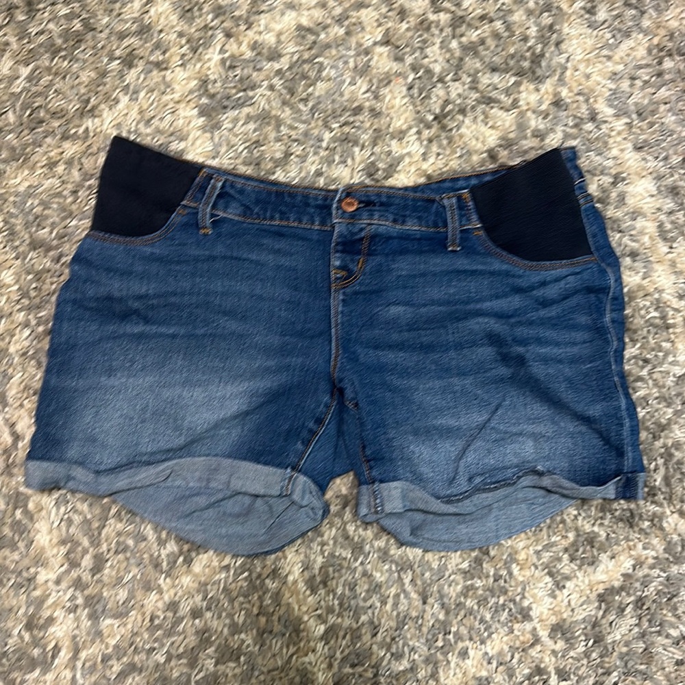 Old Navy Maternity Jean Shorts